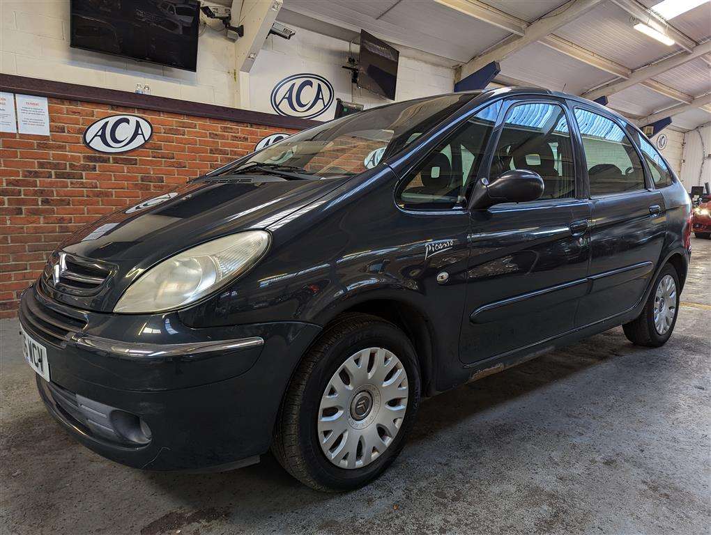 <p>2006 CITROEN XSARA PICASSO DESIRE HDI</p>