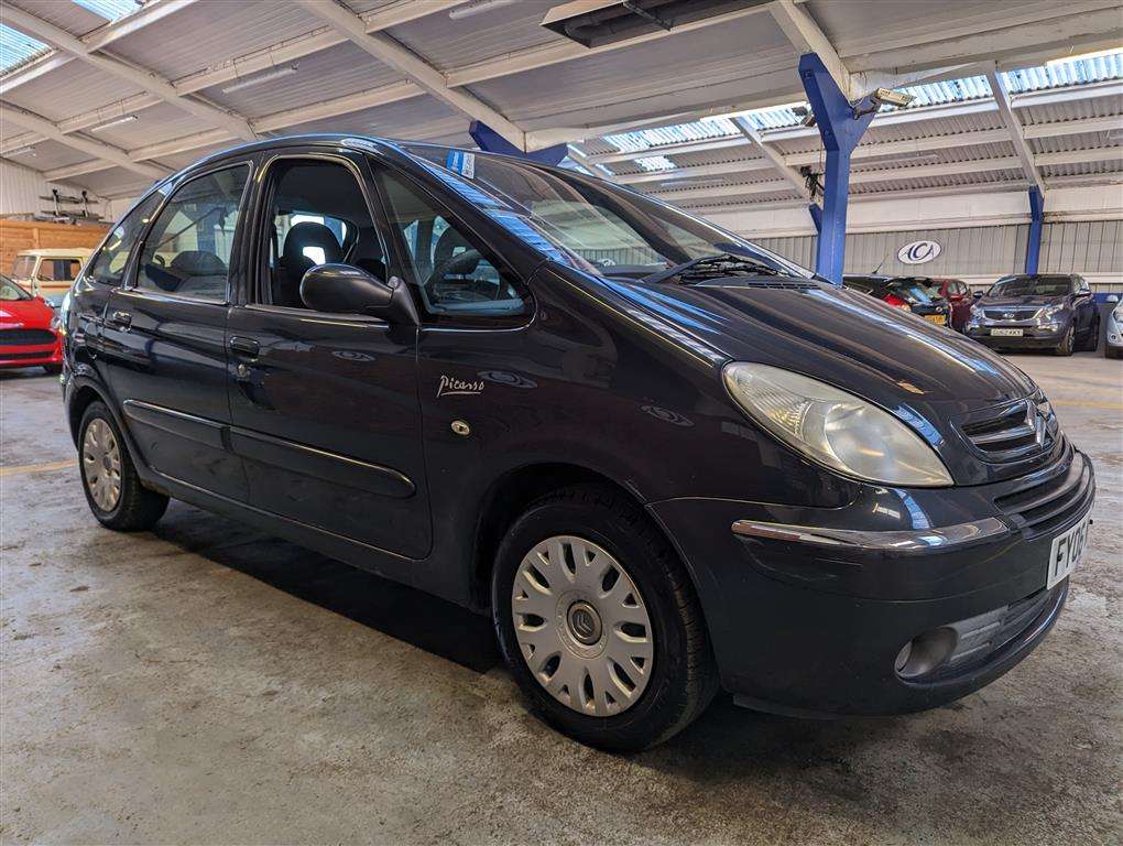 <p>2006 CITROEN XSARA PICASSO DESIRE HDI</p>