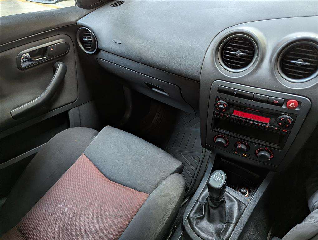 <p>2007 SEAT IBIZA SPORT</p>