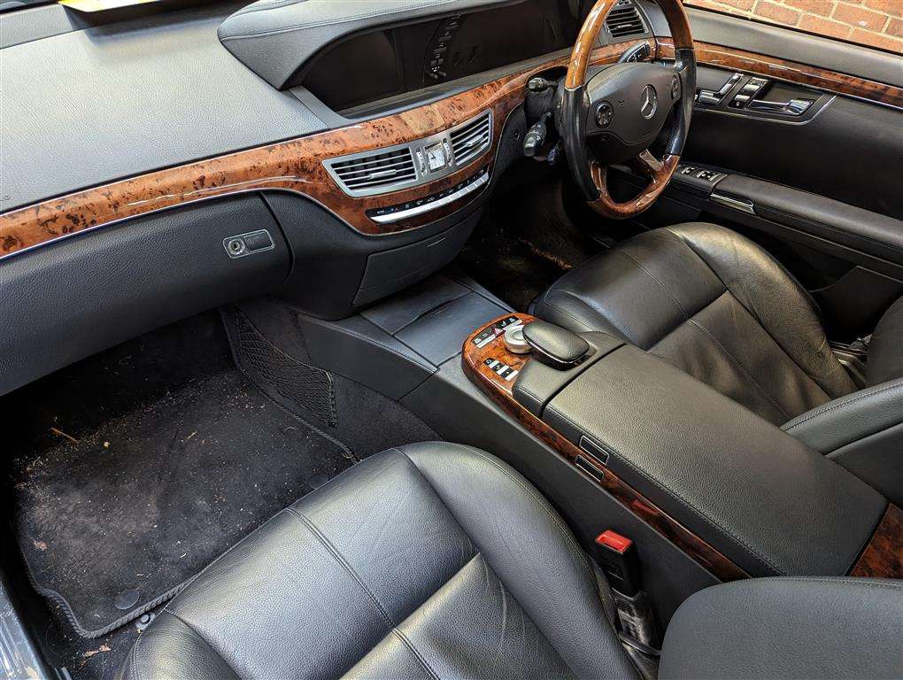 <p>2009 MERCEDES S320 CDI AUTO</p>