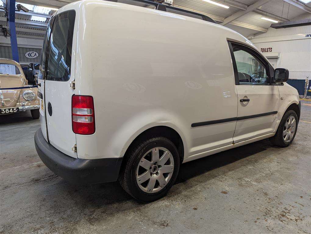 <p>2011 VOLKSWAGEN CADDY C20 TDI 102</p>