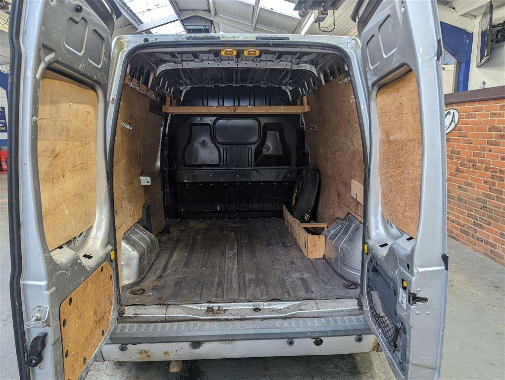 <p>2008 FORD TRANSIT CONN T230 L90</p>