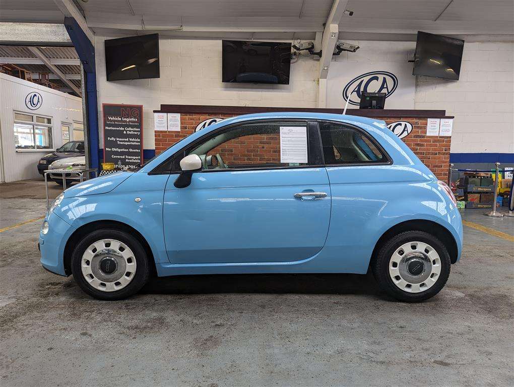 <p>2013 FIAT 500 COLOUR THERAPY</p>