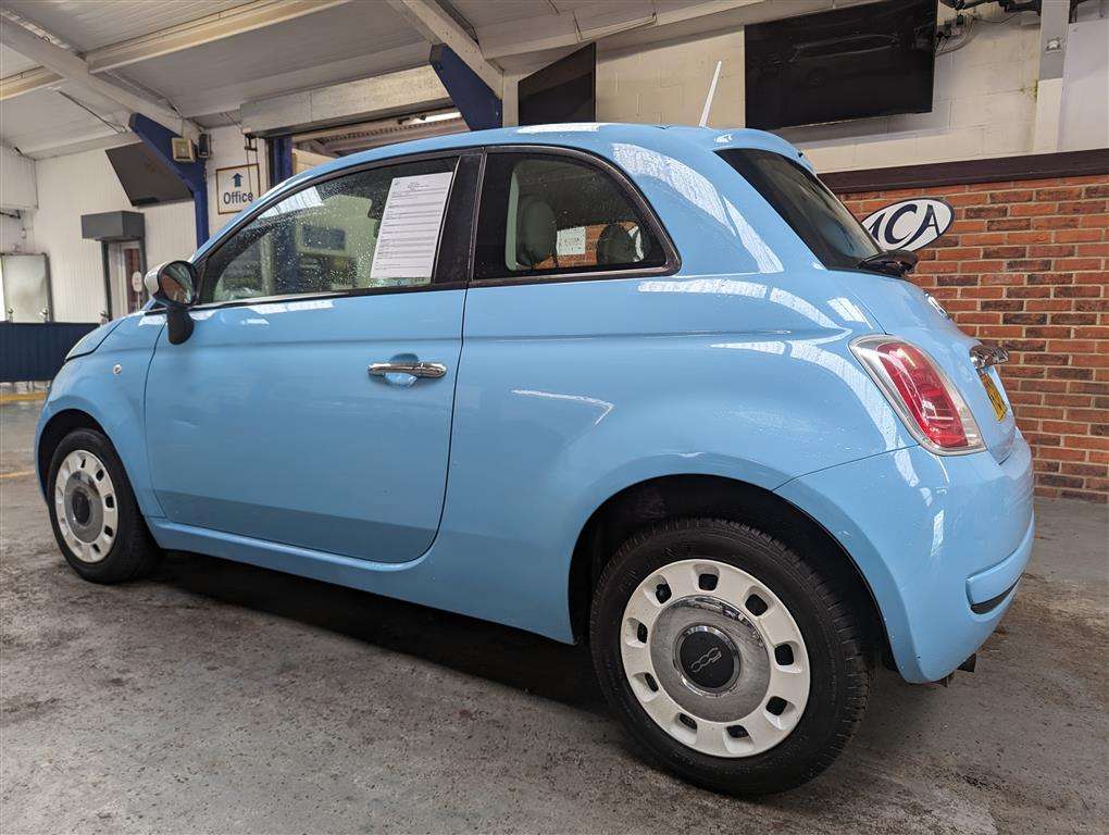 <p>2013 FIAT 500 COLOUR THERAPY</p>