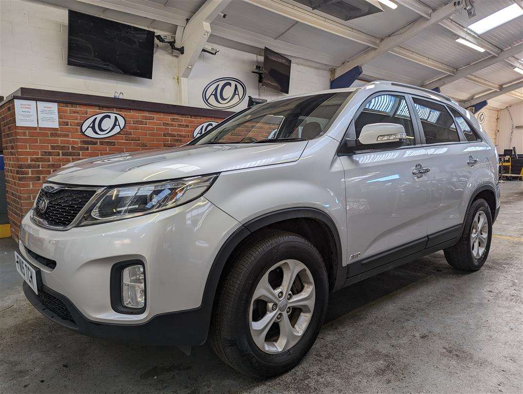 <p>2015 KIA SORENTO KX-2 SAT NAV CRDI</p>