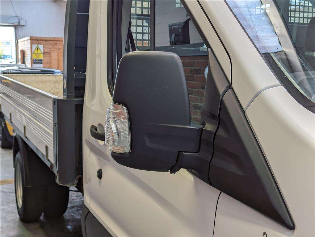 <p>2015 FORD TRANSIT 350</p>