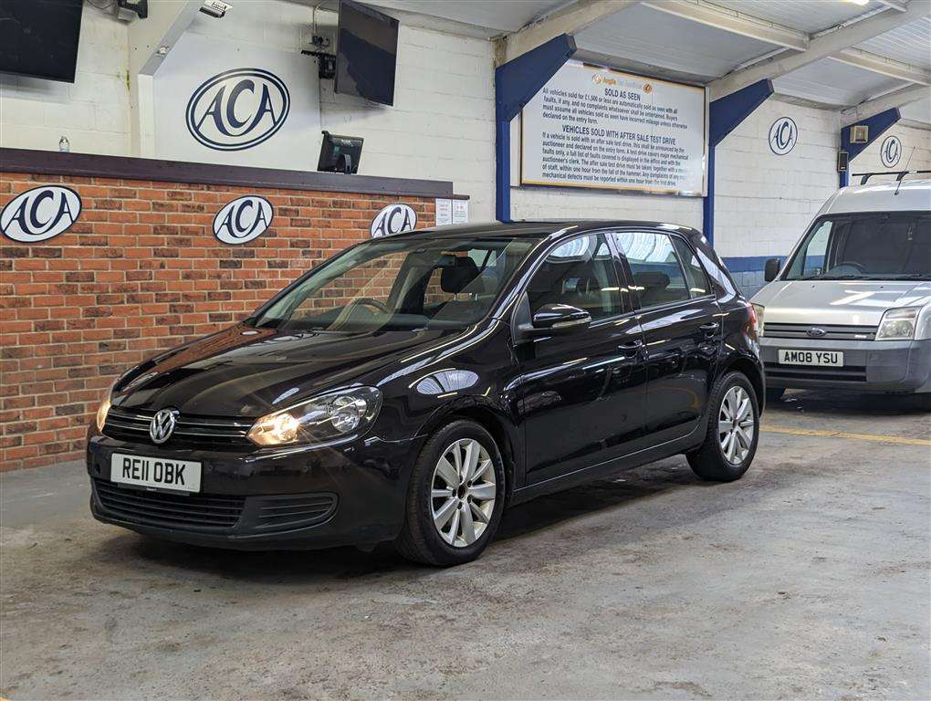 <p>2011 VOLKSWAGEN GOLF MATCH TDI</p>