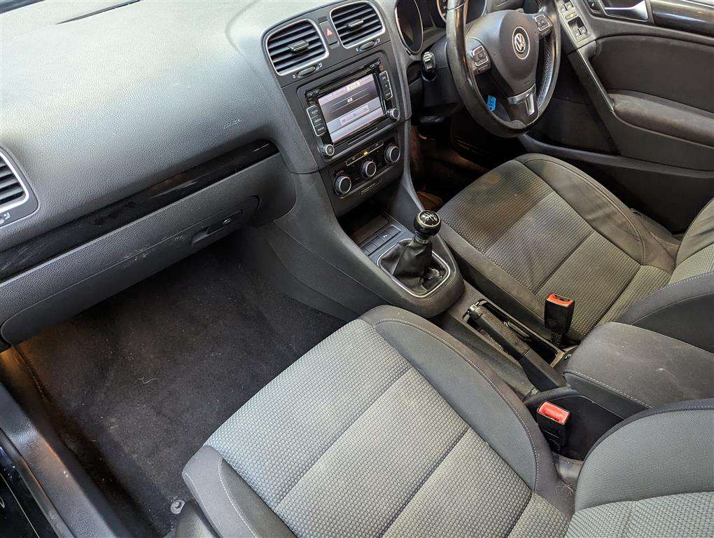 <p>2011 VOLKSWAGEN GOLF MATCH TDI</p>