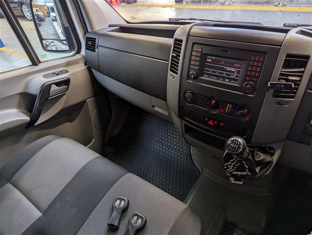 <p>2017 VOLKSWAGEN CRAFTER CR35 TDI BMT</p>