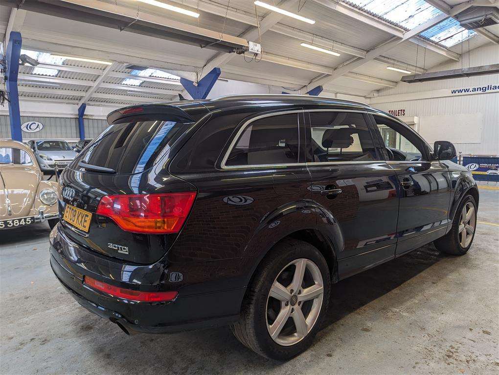 <p>2008 AUDI Q7 S LINE TDI QUATTRO AUTO</p>