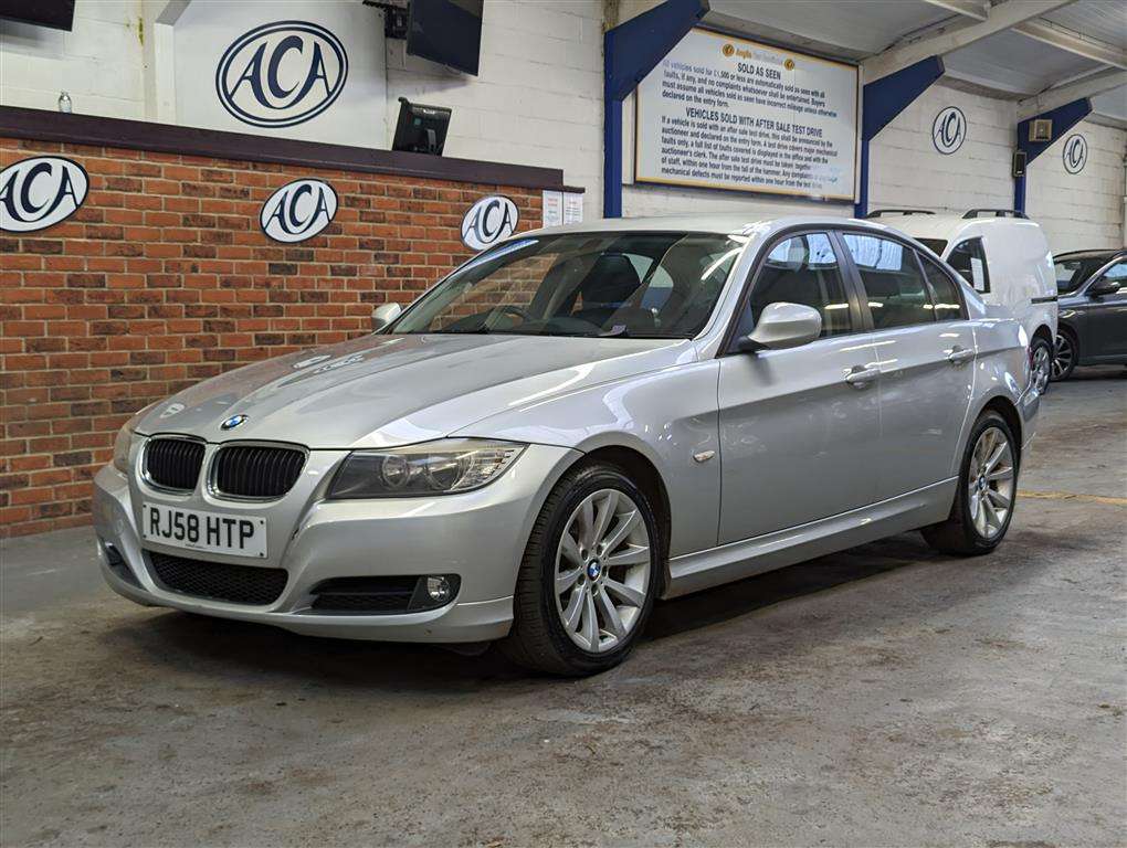 <p>2008 BMW 320D SE</p>