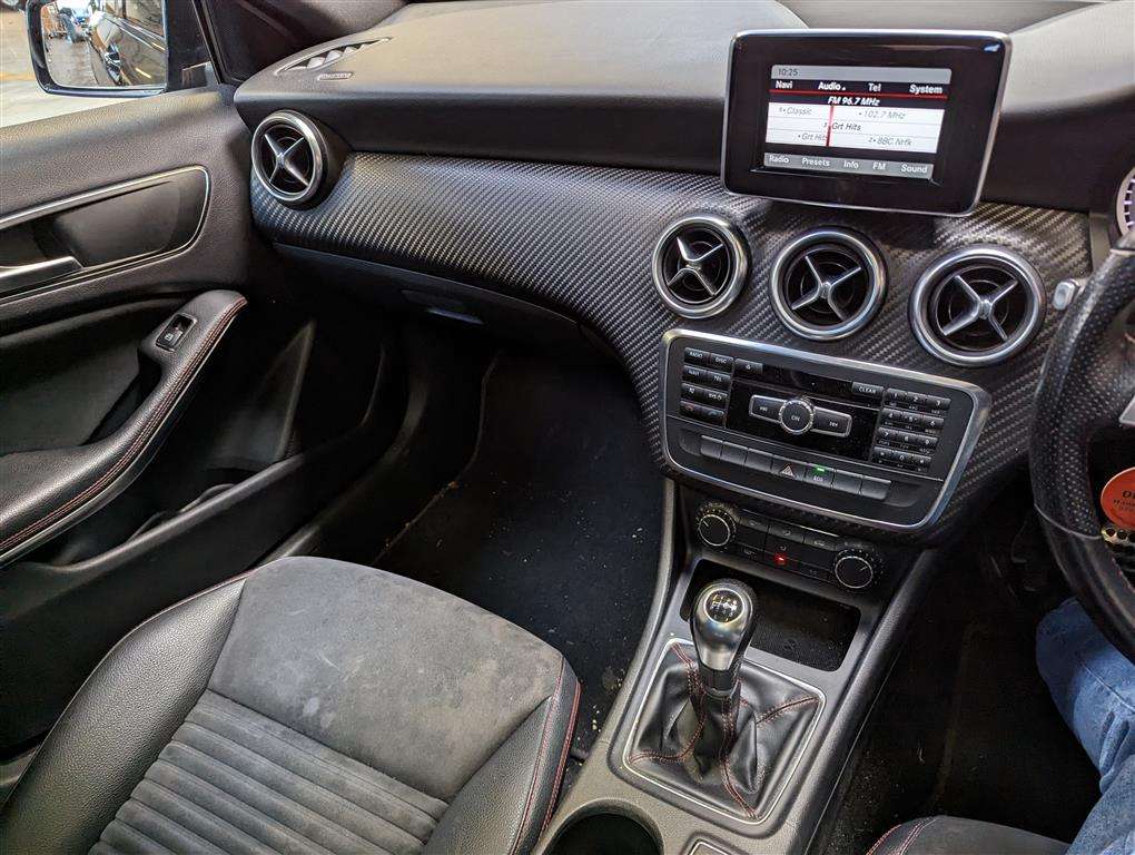 <p>2012 MERCEDES-BENZ A200 BLUE-CY AMG SPORT CD</p>