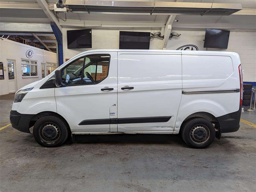 <p>2013 FORD TRANSIT CUSTOM 310 ECO-TE</p>