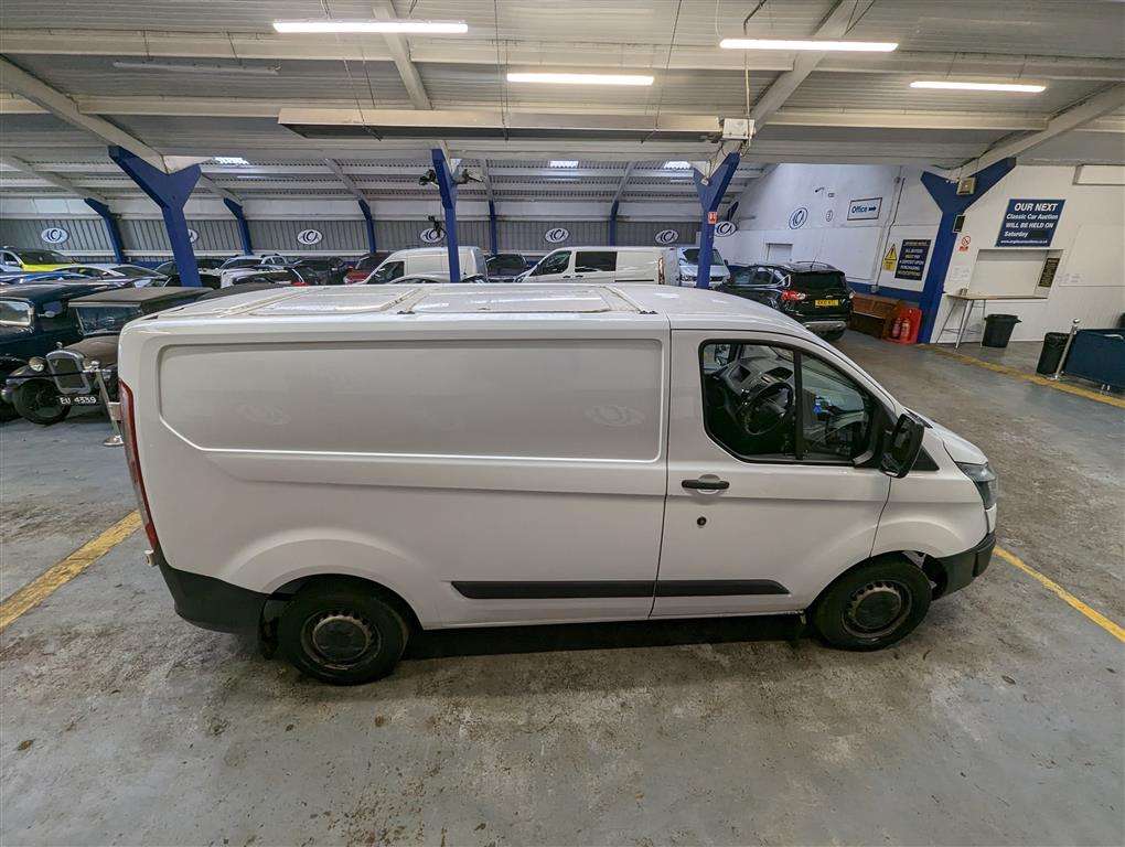 <p>2013 FORD TRANSIT CUSTOM 310 ECO-TE</p>