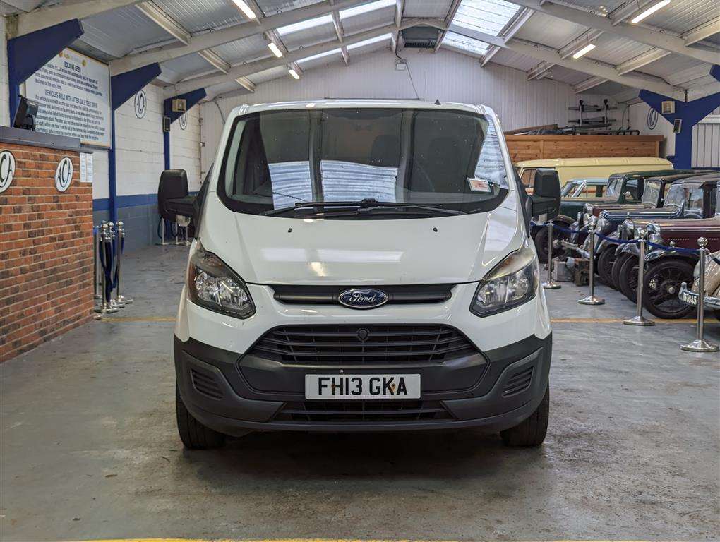 <p>2013 FORD TRANSIT CUSTOM 310 ECO-TE</p>