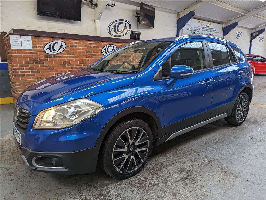 <p>2015 SUZUKI SX4 S-CROSS SZ-T DDIS</p>