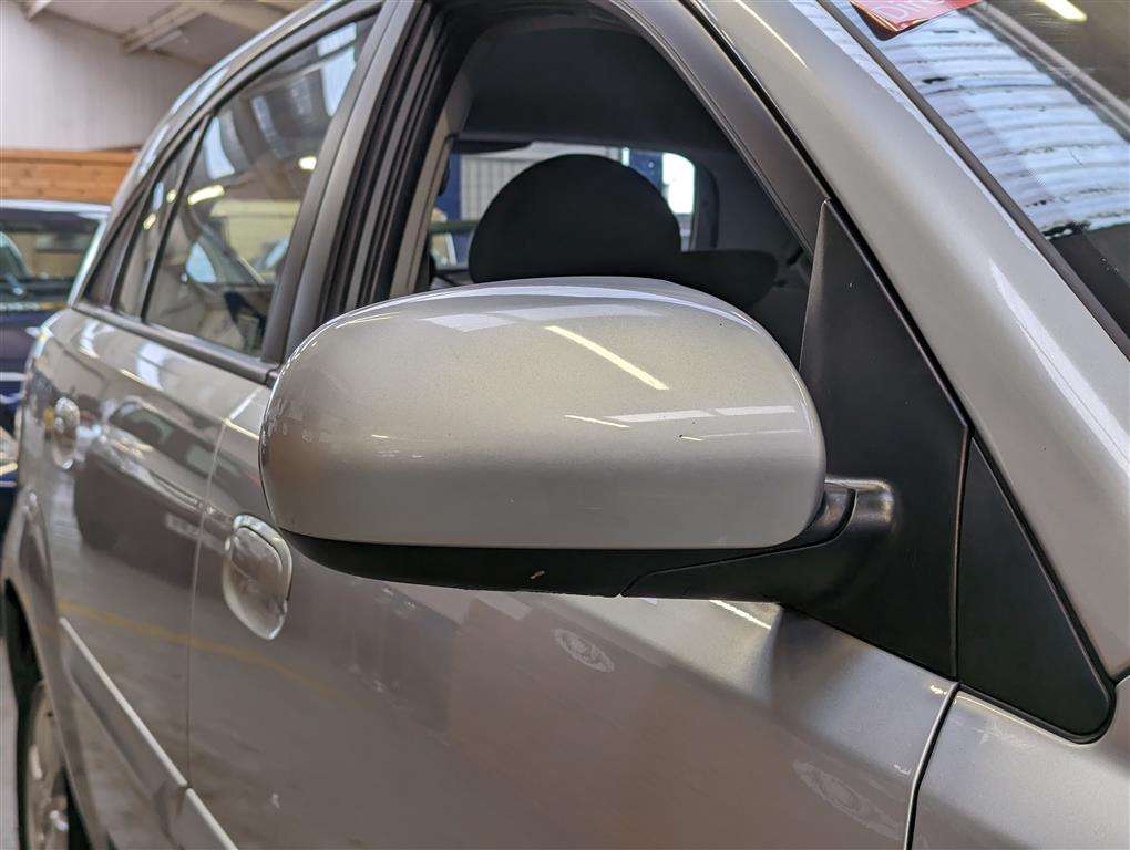 <p>2010 KIA RIO STRIKE AUTO</p>