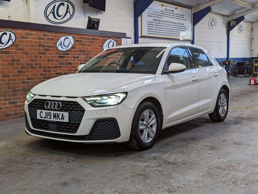 <p>2019 AUDI A1 SE 30 TFSI</p>