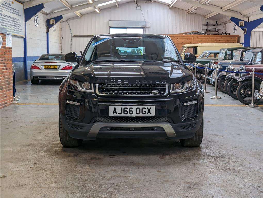 <p>2017 LAND ROVER RANGE ROVER EVOQUE SE TEC</p>