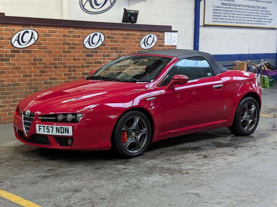 <p>2008 ALFA ROMEO SPIDER JTDM</p>