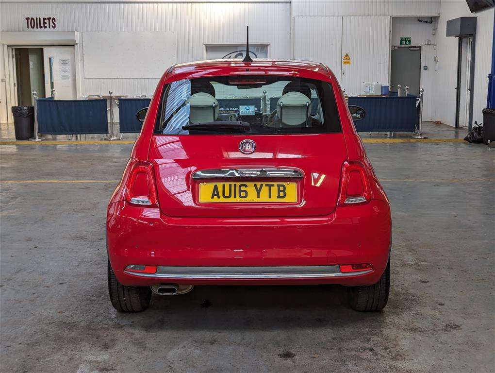 <p>2016 FIAT 500 LOUNGE</p>