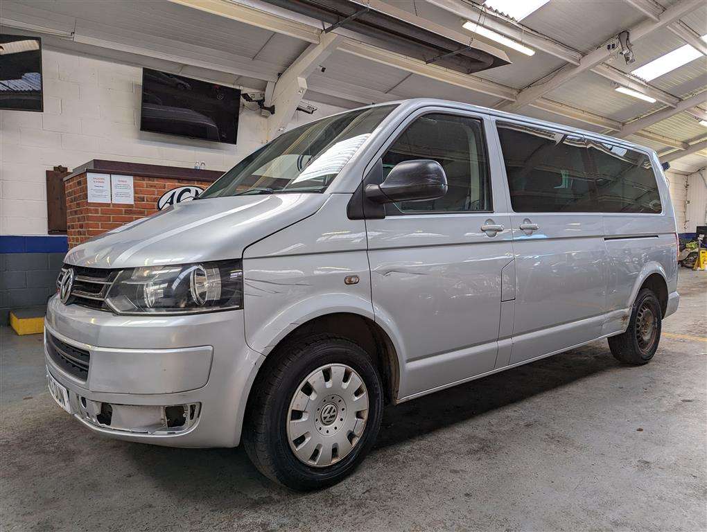 <p>2013 VOLKSWAGEN T-PORTER T30 SE 140TDI LW</p>