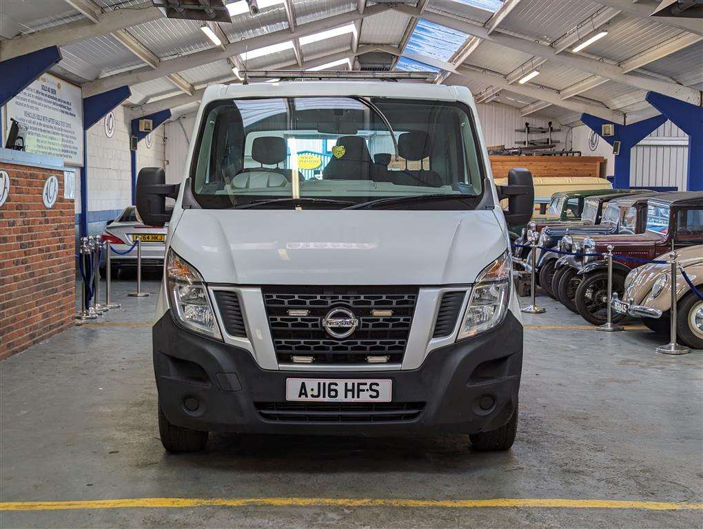 <p>2016 NISSAN NV400 SE DCI</p>