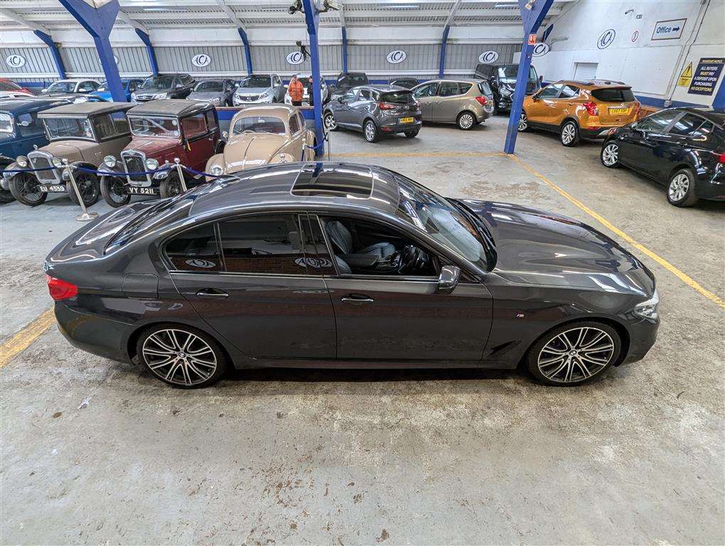 <p>2018 BMW 530D XDRIVE M SPORT AUTO</p>