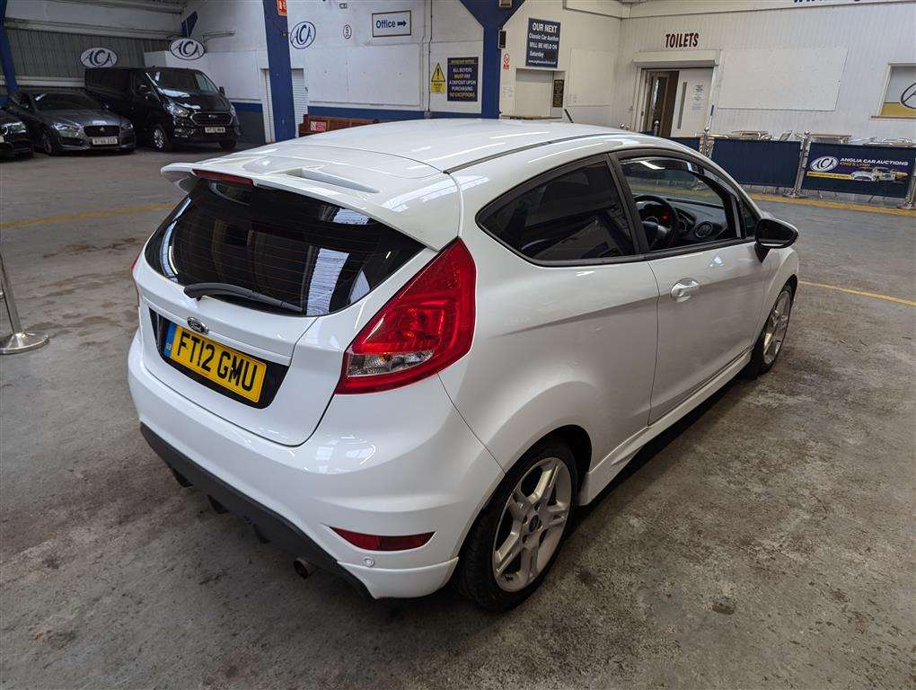 <p>2012 FORD FIESTA ZETEC S TDCI</p>