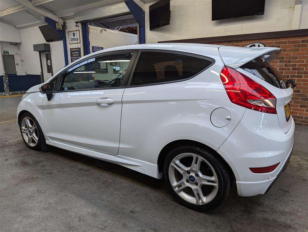 <p>2012 FORD FIESTA ZETEC S TDCI</p>