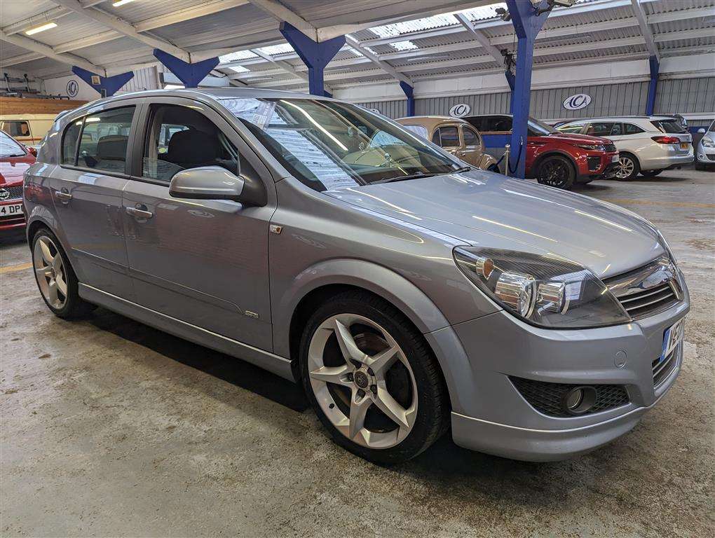 <p>2008 VAUXHALL ASTRA SRI</p>