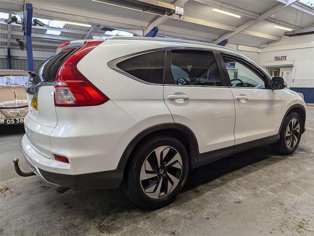 <p>2016 HONDA CR-V SR I-DTEC 4X2</p>