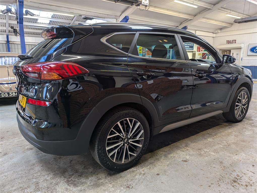 <p>2019 HYUNDAI TUCSON PREMIUM GDI 2WD</p>