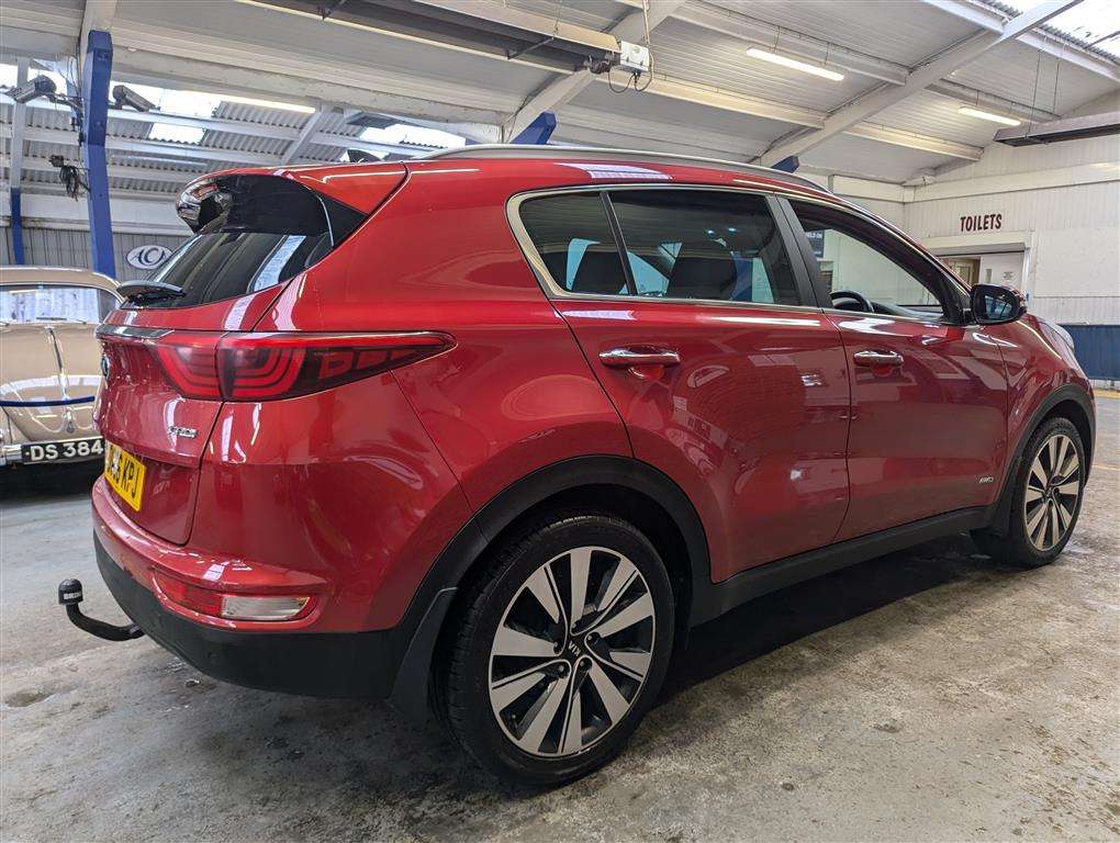 <p>2016 KIA SPORTAGE KX-4 CRDI</p>