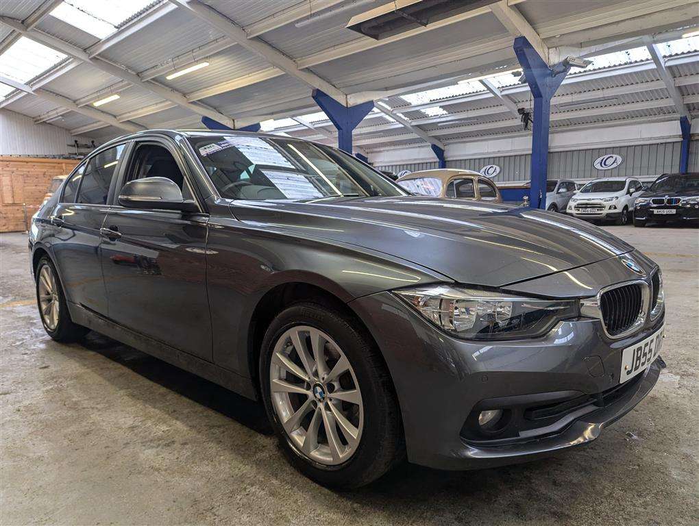 <p>2017 BMW 320D SE AUTO</p>