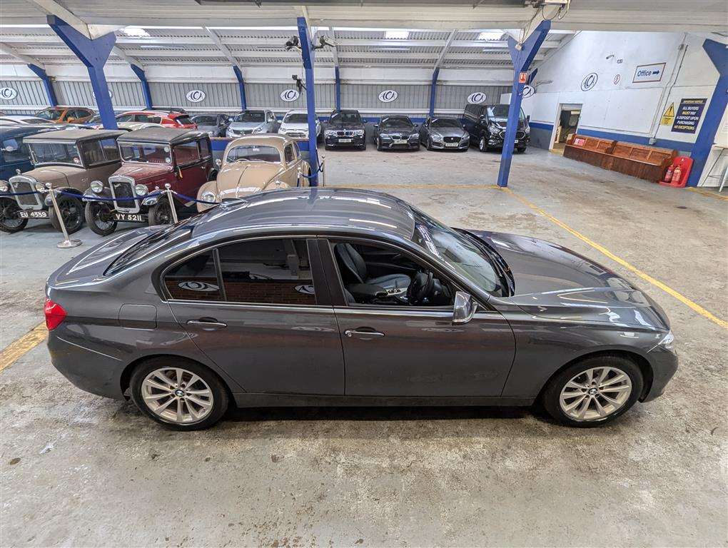 <p>2017 BMW 320D SE AUTO</p>