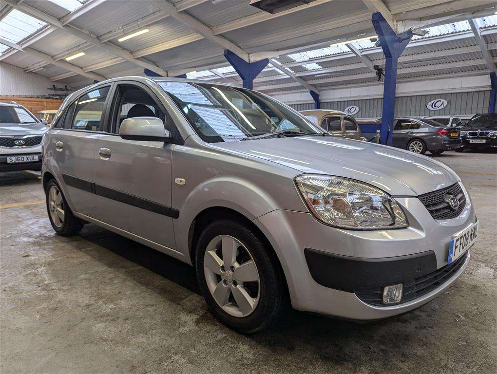 <p>2008 KIA RIO 3 16V AUTO</p>