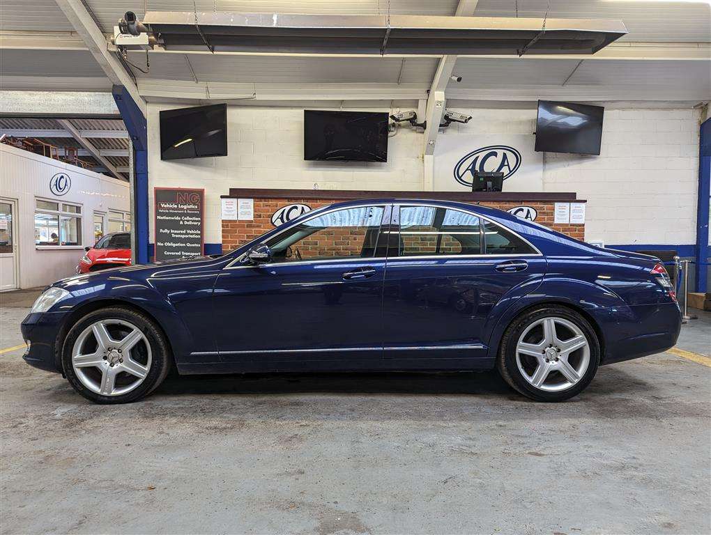 <p>2009 MERCEDES S320 **SOLD</p>