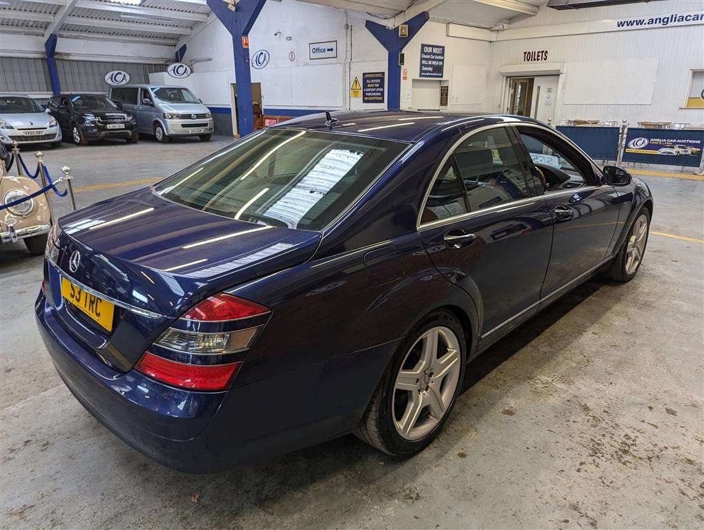 <p>2009 MERCEDES S320 **SOLD</p>