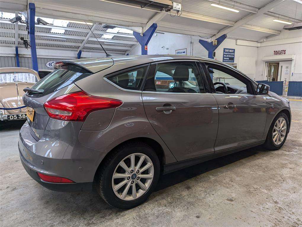 <p>2016 FORD FOCUS TITANIUM</p>