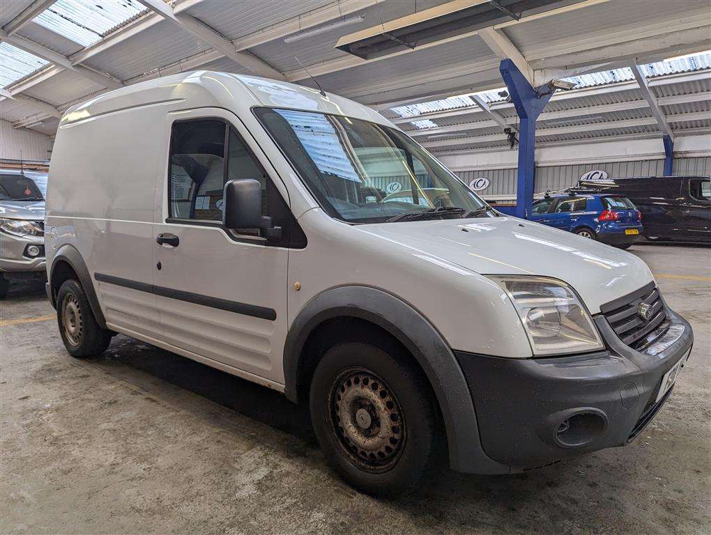 <p>2011 FORD TRAN CONNECT 90 T230</p>