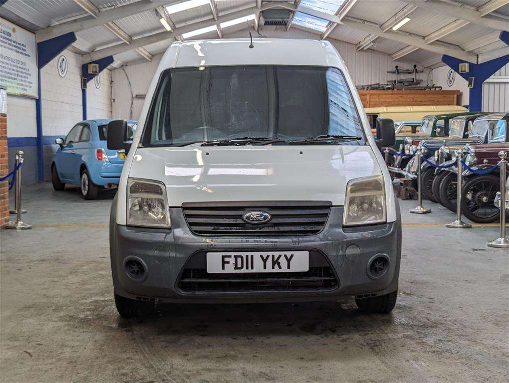 <p>2011 FORD TRAN CONNECT 90 T230</p>