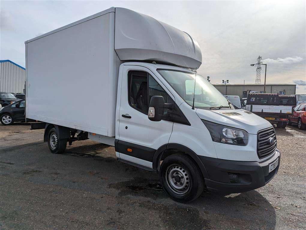 <p>2018 FORD TRANSIT 350</p>