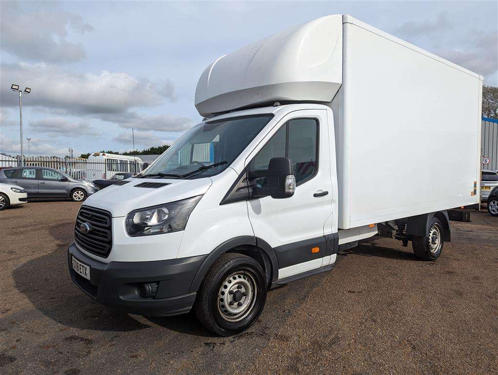 <p>2018 FORD TRANSIT 350</p>