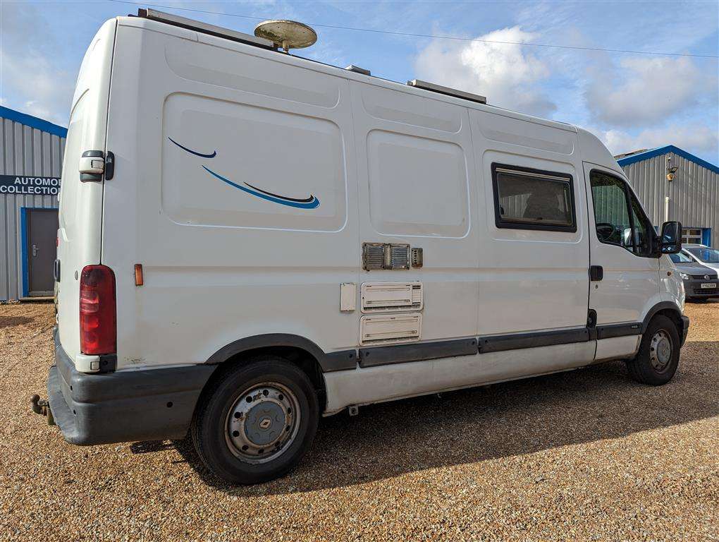 <p>2001 VAUXHALL MOVANO DTI 3500 LWB - DAY VAN</p>