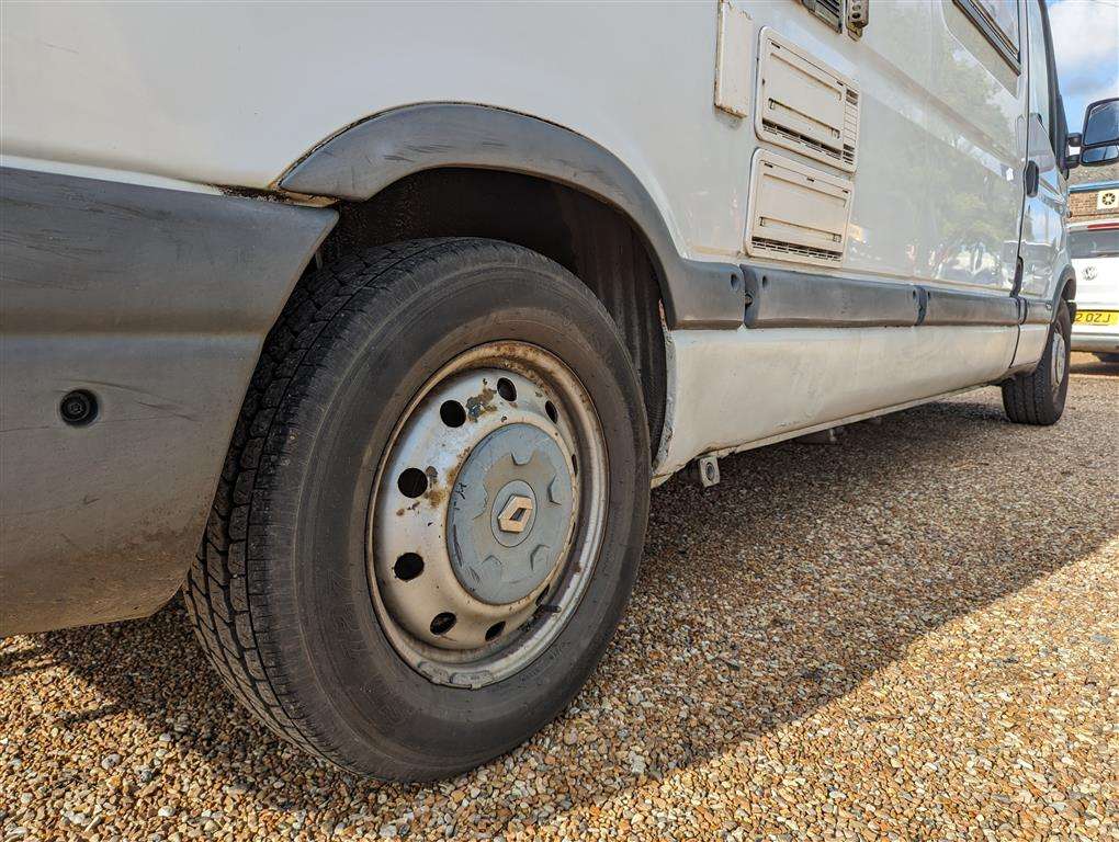 <p>2001 VAUXHALL MOVANO DTI 3500 LWB - DAY VAN</p>