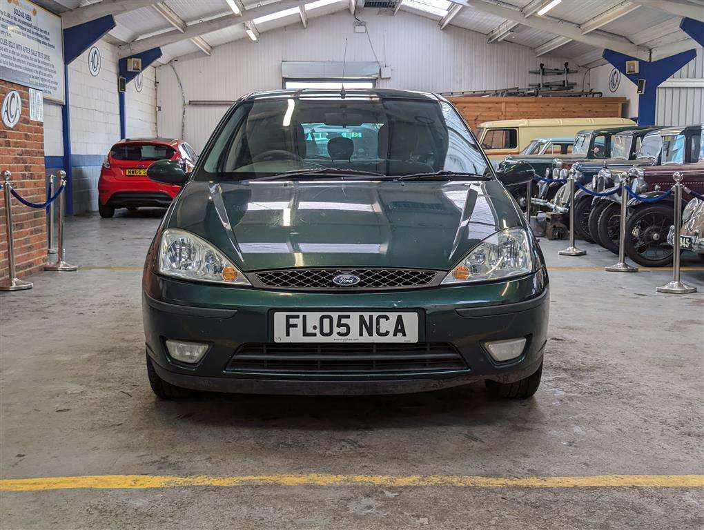 <p>2005 FORD FOCUS ZETEC</p>