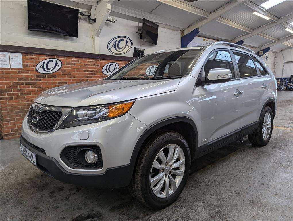 <p>2010 KIA SORENTO KX-3 CRDI 4X4 AUT</p>