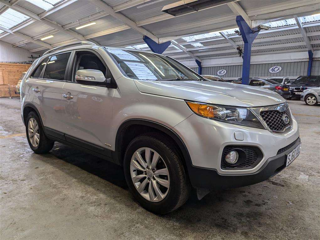 <p>2010 KIA SORENTO KX-3 CRDI 4X4 AUT</p>