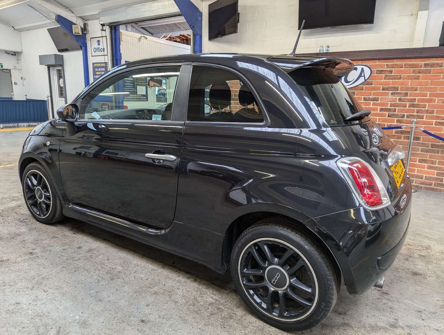 <p>2012 FIAT 500 STREET TURBO</p>